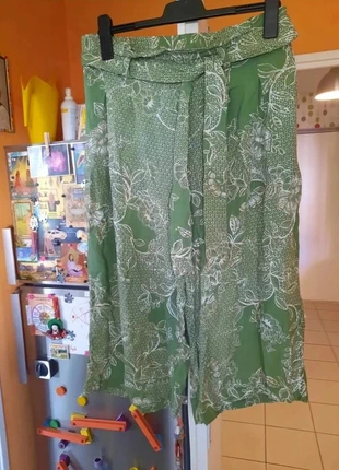 Pantalon ample fluide femme Taille 42, zustand: Neu, größe: XL / 42 / 14, 9,11 €, 10,27 € inklusive Vinted-Käuferschutz