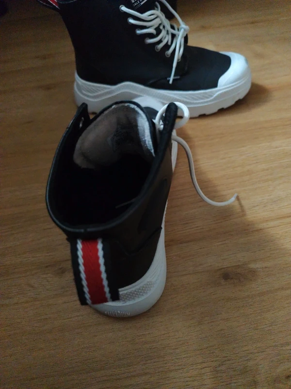 Baskets hautes Palladium 37 cuir noir semelle blanc - photo numéro 4