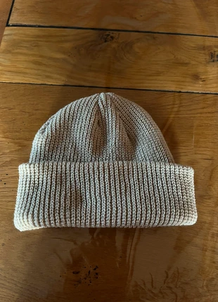 Bonnet, brand: manfinity, condizioni: Nuovo senza cartellino, taglia: S, €2.00, €2.80 include la Protezione acquisti