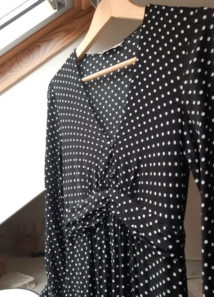 Robe longue à pois Mango , marke: Mango, zustand: Sehr gut, größe: XS / 34 / 6, 8,00 €, 9,10 € inklusive Vinted-Käuferschutz