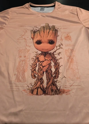 Tee shirt groot, merk: Groot, staat: Nieuw zonder prijskaartje, maat: L, € 3,00, € 3,85 inclusief Kopersbescherming