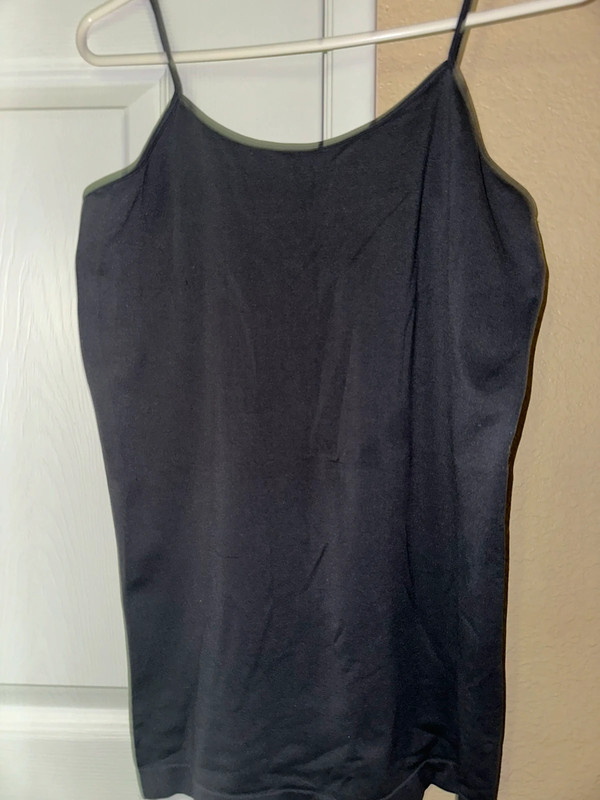 Women’s tank top 3