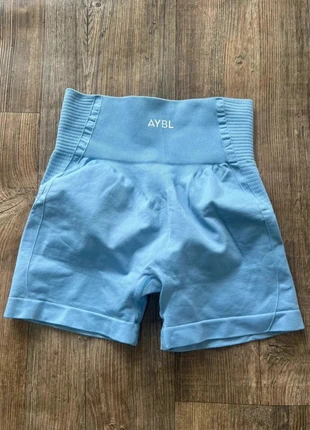 Short de sport AYBL bleu running cros fit musculation, marque: AYBL, état: Très bon état, taille: M / 38 / 10, 24,00 €, 25,90 € Protection acheteurs incluse