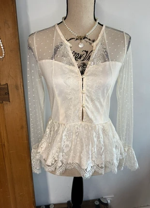 Magnifique top à dentelle et plumetis coquette romantique, marque: COQUETTE, état: Très bon état, taille: S / 36 / 8, 12,00 €, 13,30 € Protection acheteurs (Pro) incluse