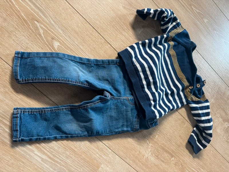 ensemble pull leger pantalon jeans
