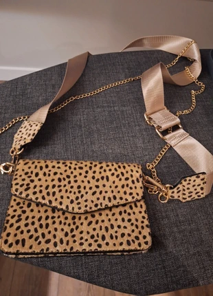 Leuk tasje, merk: merkloos, staat: Heel goed, € 2,50, € 3,33 inclusief Kopersbescherming