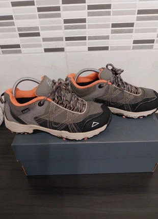 Chaussure randonnée McKinley taille 36, brand: McKinley, condizioni: Ottime, taglia: 36, €15.00, €16.45 include la Protezione acquisti