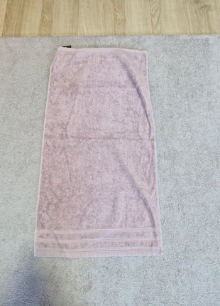 Serviette de bain 50×100 rose hotel royal comme neuf, brand: Royal, condizioni: Nuovo senza cartellino, €2.00, €2.80 include la Protezione acquisti
