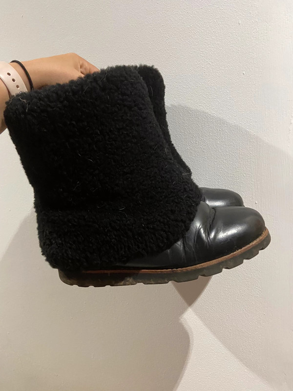 Discontinued ugg online boots