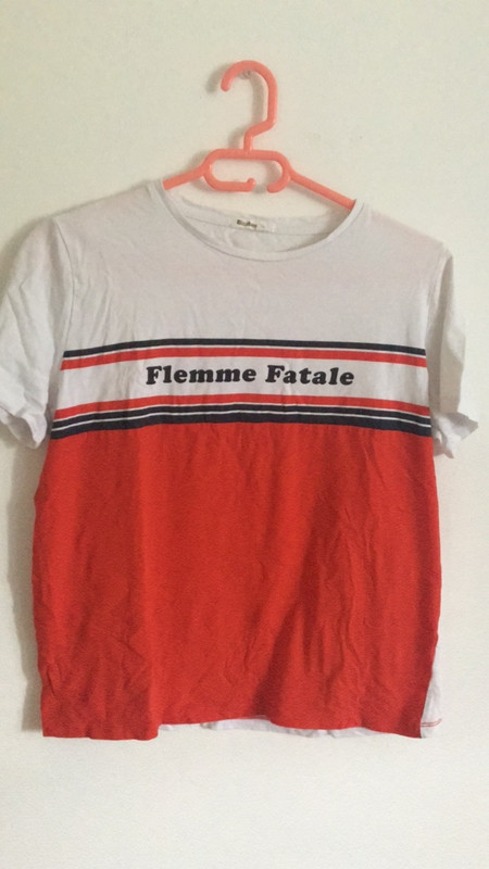 Tee shirt avec écriture «flemme fatale - Vinted