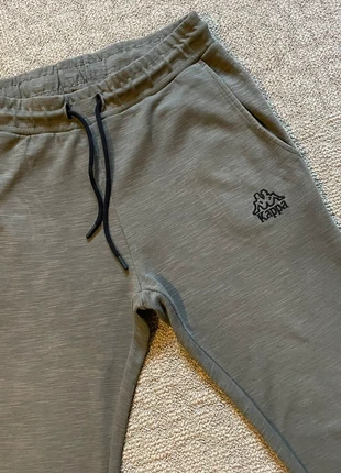 Pantalon Jogging Kappa Kaki, brand: Kappa, condizioni: Ottime, taglia: M, €14.00, €15.40 include la Protezione acquisti