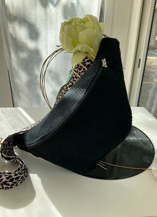 Sac banane velours côtelé noir, merk: Fait Main, staat: Nieuw zonder prijskaartje, € 35,00, € 37,45 inclusief Kopersbescherming