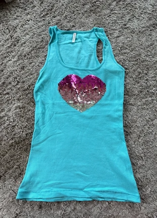 Top mit Pailletten Herz, brand: Fishbone, condizioni: Ottime, taglia: L, €5.00, €5.95 include la Protezione acquisti