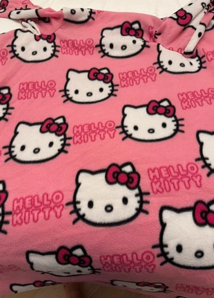 Hello kitty blanket with arms, brand: Hello Kitty, condition: Very good, £2.50, £3.00 includes Buyer Protection