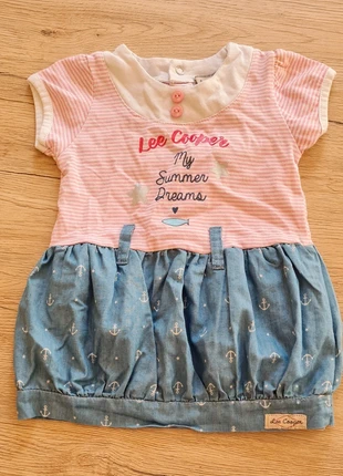 Robe Lee Cooper 6mois, marke: Lee Cooper, zustand: Sehr gut, größe: 3-6 Monate / 62, 2,50 €, 3,33 € inklusive Vinted-Käuferschutz