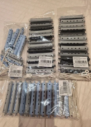 Plastic hair rollers – long model, black & grey, marque: NO LABEL, état: Neuf sans étiquette, 13,00 €, 14,35 € Protection acheteurs incluse
