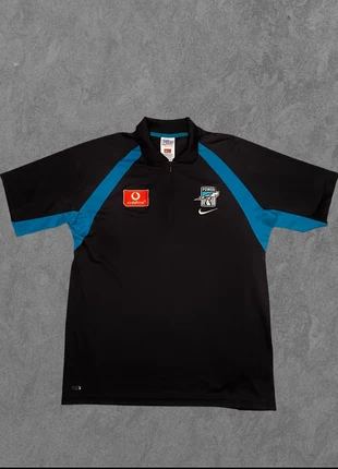 Maillot Nike team red Port Adelaide Power AFL football australien vintage 2000s Vodafone taille M, brand: Nike, condition: Very good, size: M, €24.99, €26.94 includes Buyer Protection