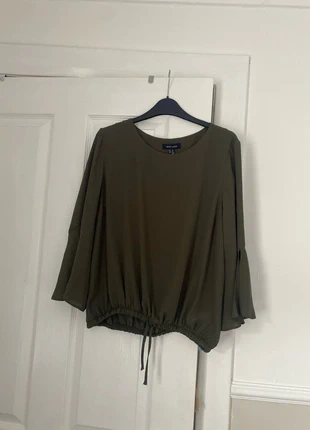 Khaki blouse, brand: New Look, condition: Very good, size: XL / 14, £4.00, £4.90 includes Buyer Protection