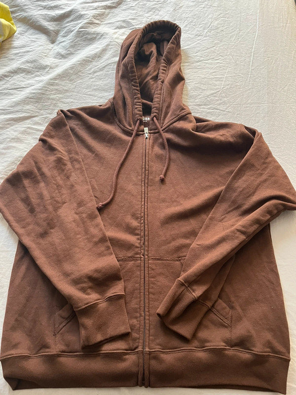 Brown oversized hoodie 2