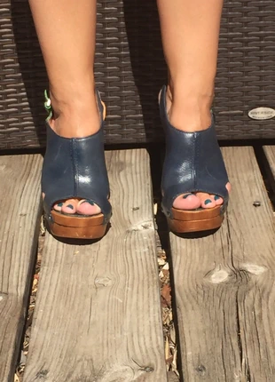 FRYE   Cuir vert et bleu marine, marque: Frye, état: Très bon état, taille: 36.5, 15,00 €, 16,45 € Protection acheteurs incluse