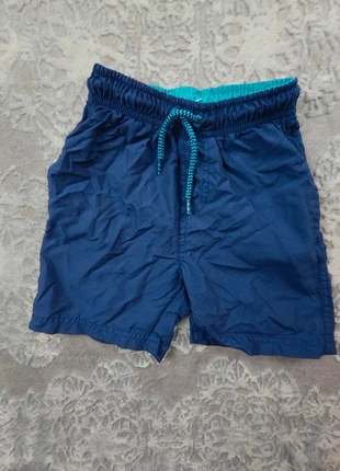 Short de bain Basic One - Taille 4 ans - Satisfaisant, marke: Basic One, zustand: Zufriedenstellend, größe: 4 Jahre / 104, 2,00 €, 2,80 € inklusive Vinted-Käuferschutz