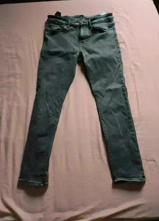 Delaware slim fat Hugo boss w23/fr32, merk: Hugo Boss, staat: Goed, maat: W23 | FR 32, € 14,99, € 16,44 inclusief Kopersbescherming