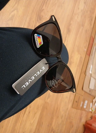 "Simone" Sunglasses, brand: eyelevel, condition: New with tags, £12.00, £13.30 includes Buyer Protection