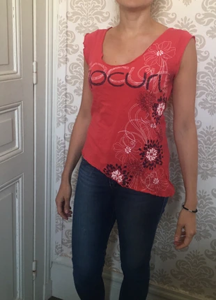 Tshirt Ripcurl 34, marque: Rip Curl, état: Très bon état, taille: XS / 34 / 6, 4,00 €, 4,90 € Protection acheteurs incluse