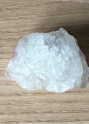 Raw Quartz Crystal, brand: Natural, condition: Very good, £3.50, £4.38 includes Buyer Protection