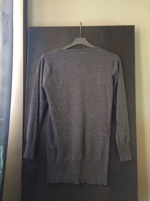 pull long gris, taille L 3