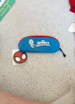 Trousse spidey, marque: Marvel, état: Neuf sans étiquette, 2,00 €, 2,80 € Protection acheteurs incluse