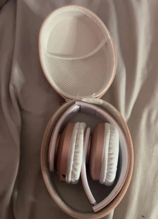 wireless headphones , brand: ZIHNIC, condition: Very good, £12.00, £13.30 includes Buyer Protection