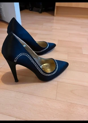Escarpins stilletos noirs ornés de strass, brand: Lady Chic, condition: New without tags, size: 37, €4.00, €4.90 includes Buyer Protection