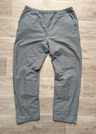 Trackpant baggy pantalon de sport parachute jogging Reebok gris logo gris taille L, merk: Reebok, staat: Heel goed, maat: L, € 22,00, € 23,80 inclusief Kopersbescherming