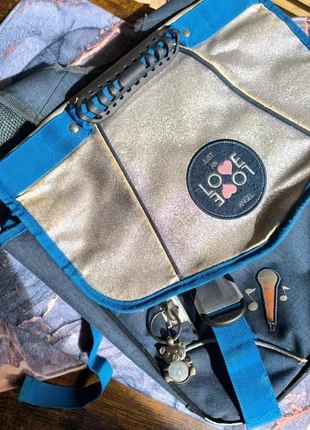 Cartable fille à paillettes argentées Love 🎈🎈, marca: Love, estado: Satisfatório, €3.40, €4.27 inclui Proteção do Comprador Pro