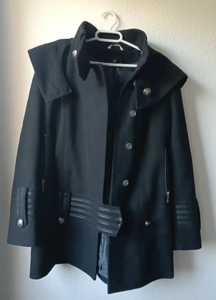 Abrigo con capucha talla grande, brand: Delsem, condizioni: Discrete, taglia: XXL / IT 48 / EU 44, €10.00, €11.20 include la Protezione acquisti