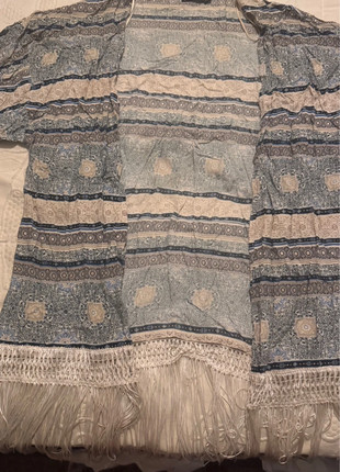 Kimono boho chic stradivarius, marque: Stradivarius, état: Très bon état, taille: M / 38 / 10, 5,00 €, 5,95 € Protection acheteurs incluse