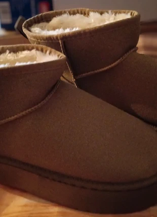 Botas de Invierno – Winter Boots – Bottes d’Hiver Nuevas con Etiqueta, brand: sin marca, condizioni: Nuovo senza cartellino, taglia: 40, €12.00, €13.30 include la Protezione acquisti