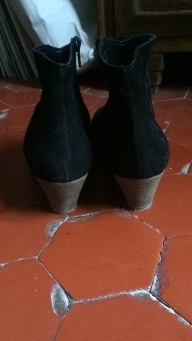 Boots daim noire neuve 3