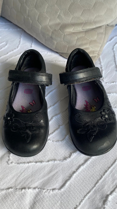 Size 7.5 sale school shoes