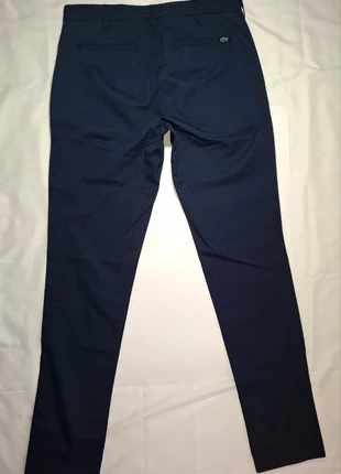 Lacoste 🐊, marque: Lacoste, état: Neuf avec étiquette, taille: W33 | FR 42, 75,00 €, 79,45 € Protection acheteurs incluse