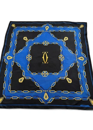 Carré vintage Must de Cartier Paris – chaînes dorées sur fond bleu et noir – ourlé main –, marque: Cartier, état: Très bon état, 60,00 €, 63,70 € Protection acheteurs incluse