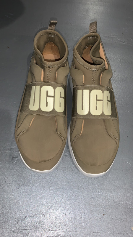 ugg kaki ugg kaki