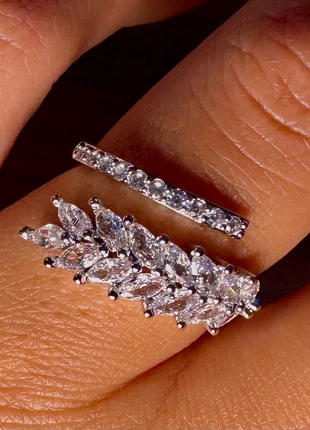 🩶 Bague argent – Cristaux blancs & strass scintillants, brand: Argent, condition: New with tags, size: Adjustable, €10.00, €11.20 includes Buyer Protection Pro