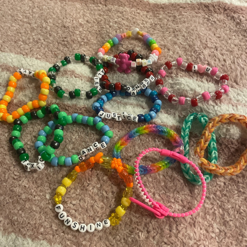 Kandi bracelets random pack 1