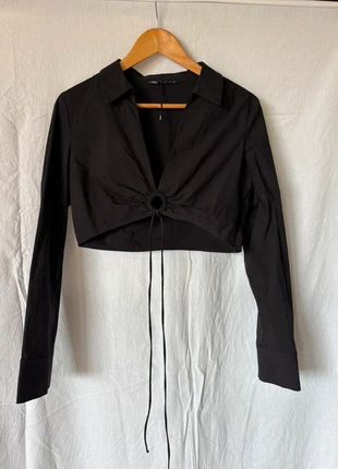 Camisa negra anudada de Zara, marca: Zara, estado: Nuevo sin etiquetas, tamaño: M / 38 / 10, 7,00 €, 7,35 € Protección al comprador incluida