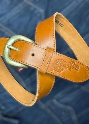 Ceinture en cuir vintage Levi's fabriqué en Italie, marque: Levi's, état: Neuf sans étiquette, taille: Ajustable, 14,99 €, 16,44 € Protection acheteurs incluse
