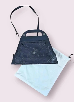 Sac à main simili cuir embossé - Motifs graphiques - Très bon état, marque: Vintage Dressing, état: Très bon état, 10,00 €, 11,20 € Protection acheteurs incluse