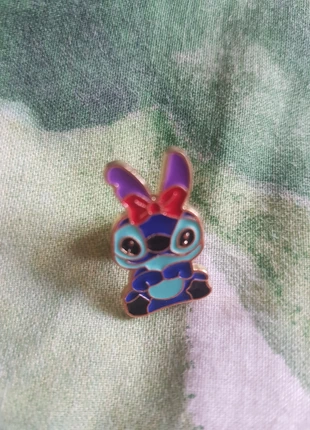 Pins stitch 2, brand: Disney, condition: Very good, €2.00, €2.80 includes Buyer Protection