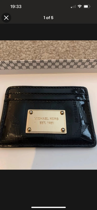 Michael kors black deals shiny purse